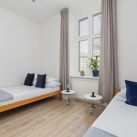 3-bedroom - 51 Dietla Street Apartment Krakow
