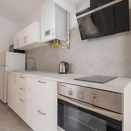 3-bedroom - 51 Dietla Street * Krakow